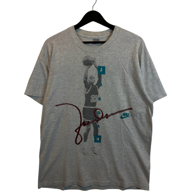 Vintage Nike Michael Jordan #23 Chicago Bulls NBA T-Shirt