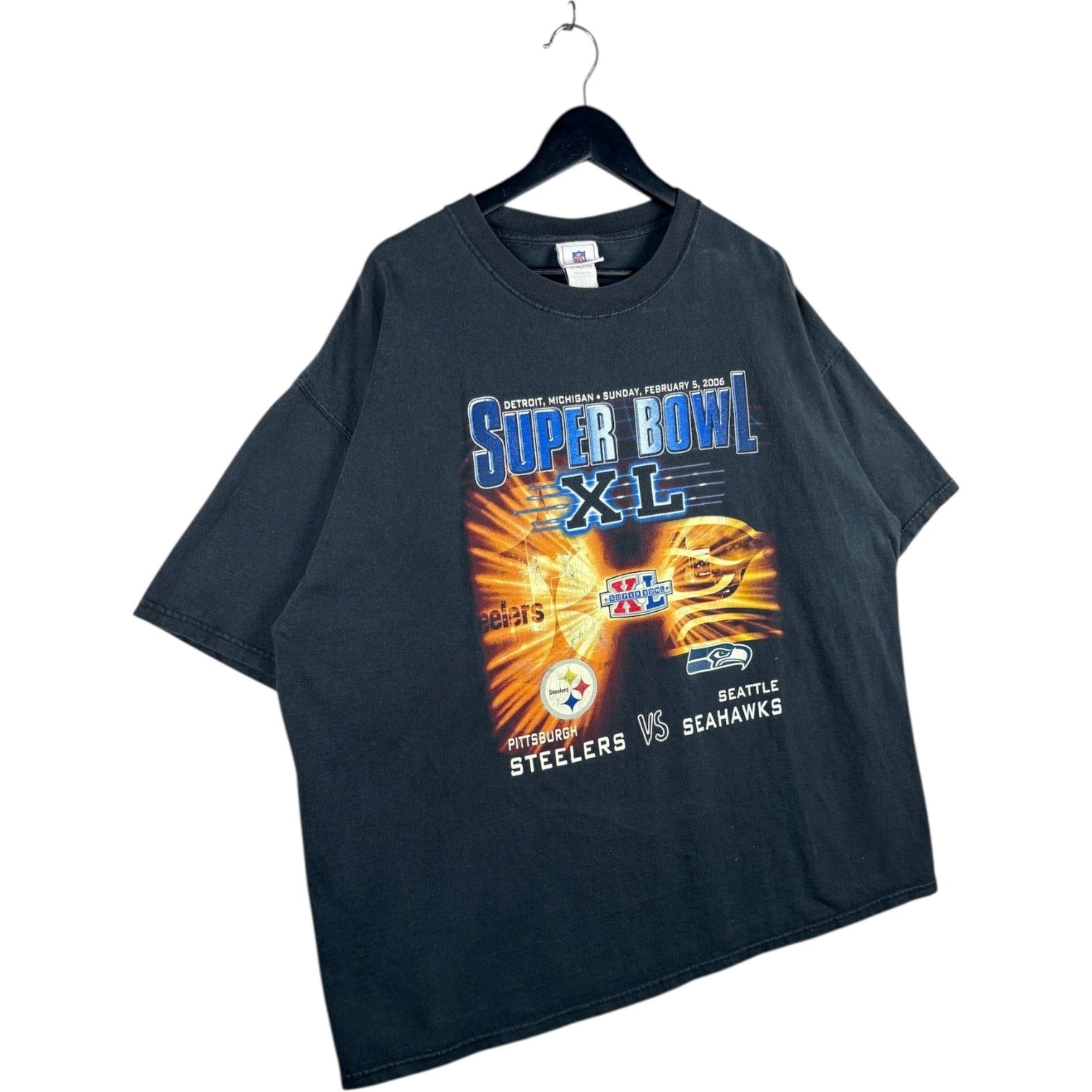 Vintage NFL Super Bowl XL Steelers VS. Seahawks T-Shirt