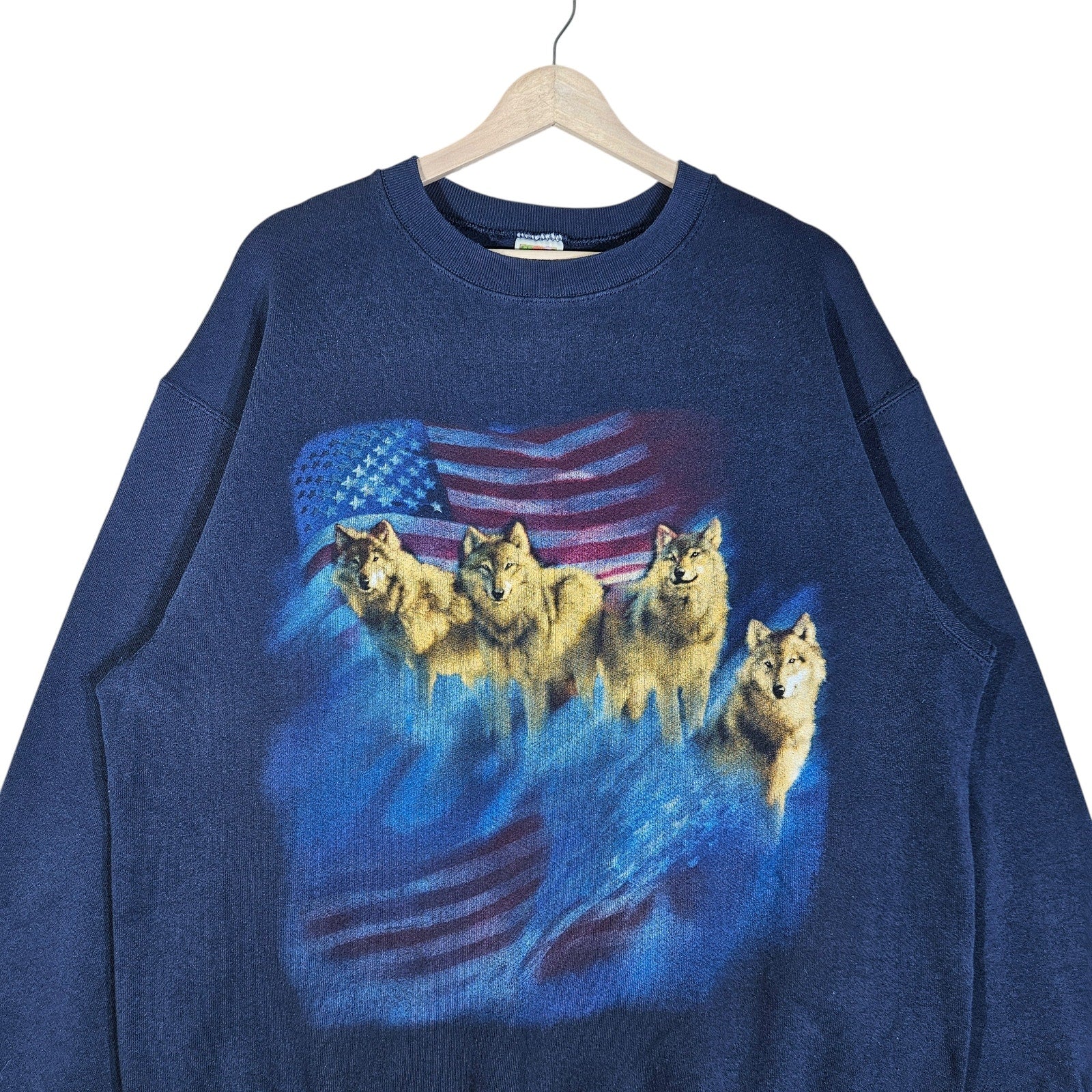 Vintage Wolf Pack USA Flag Crewneck XL