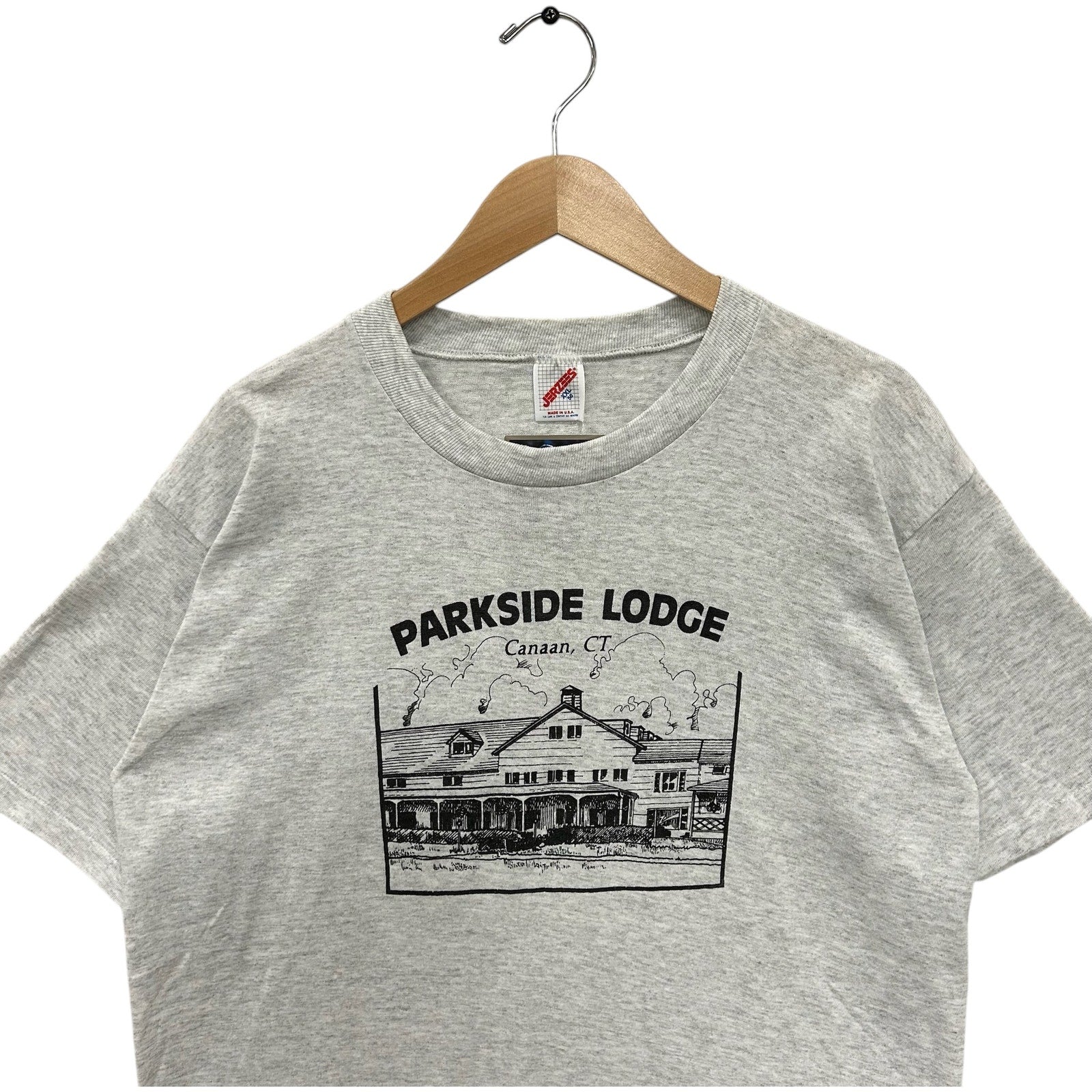 Vintage Parkside Lodge Canaan, CT Souvenir Tee