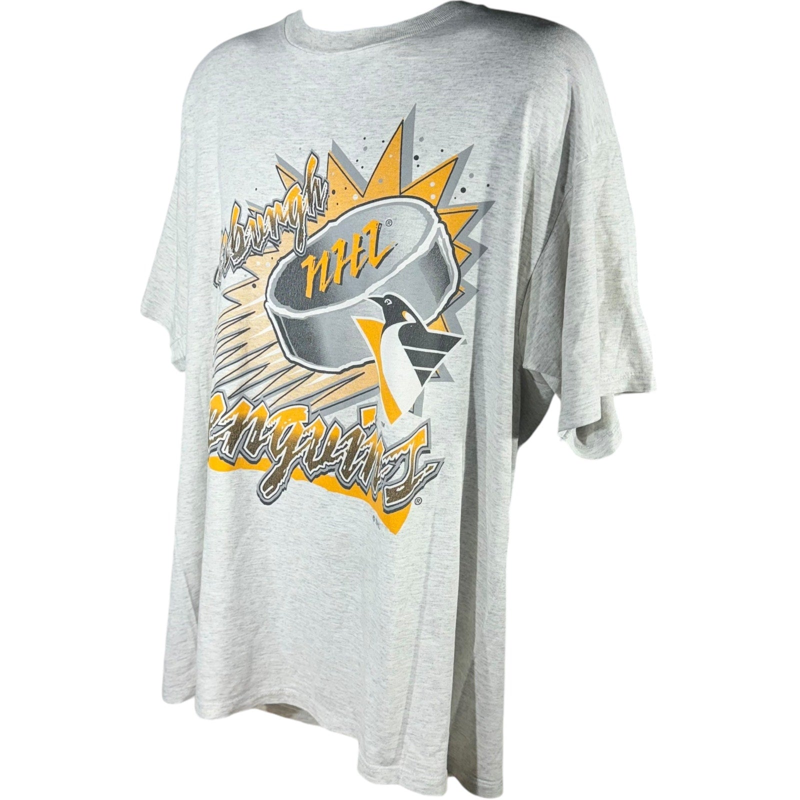 Vintage Pittsburgh Penguins Hockey Puck Trench Tee 90s