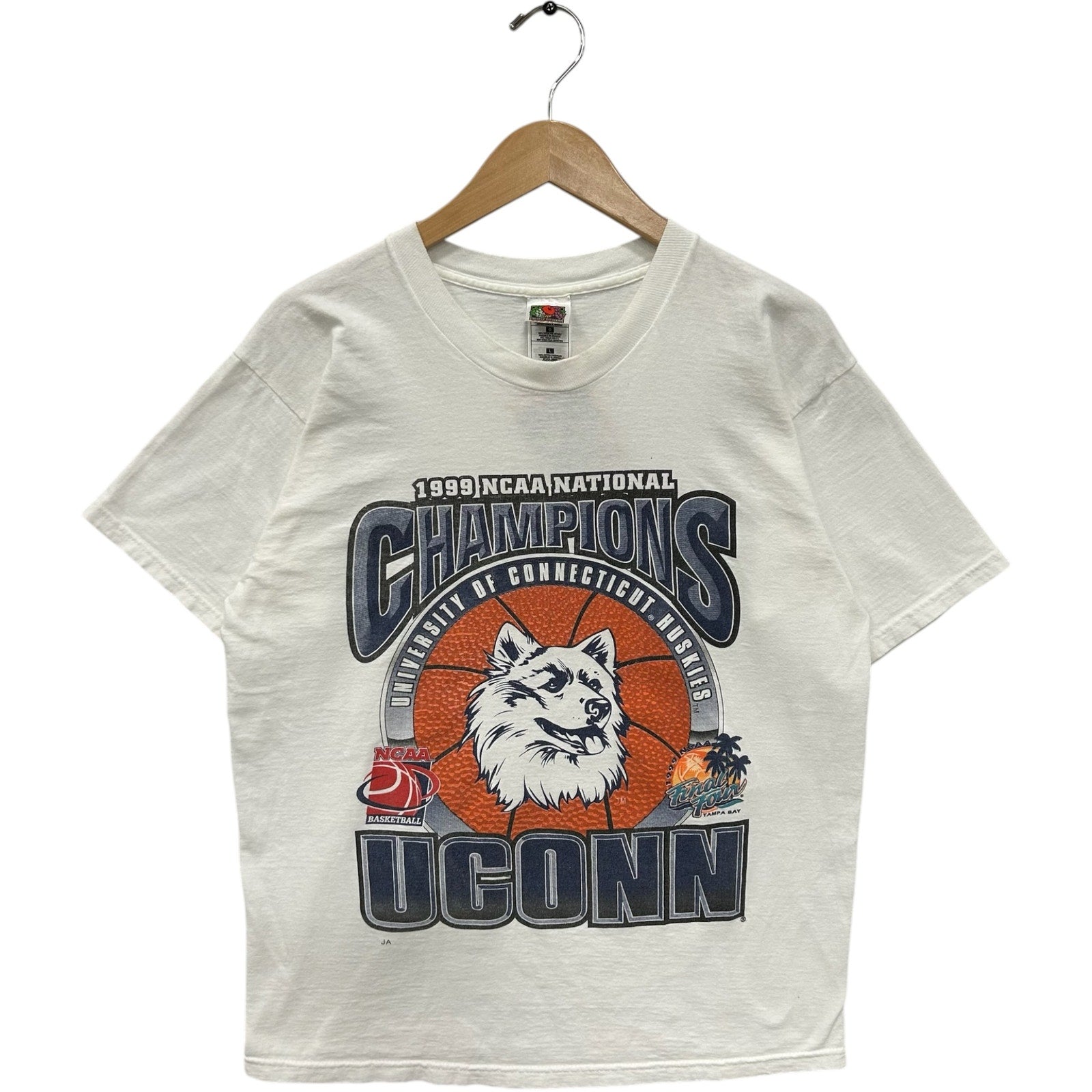 Vintage University Of Connecticut National Champions Tee 90s