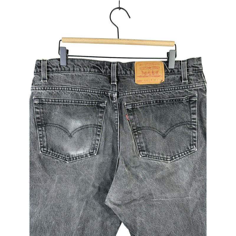 Vintage Levi's 550 Denim Shorts 38