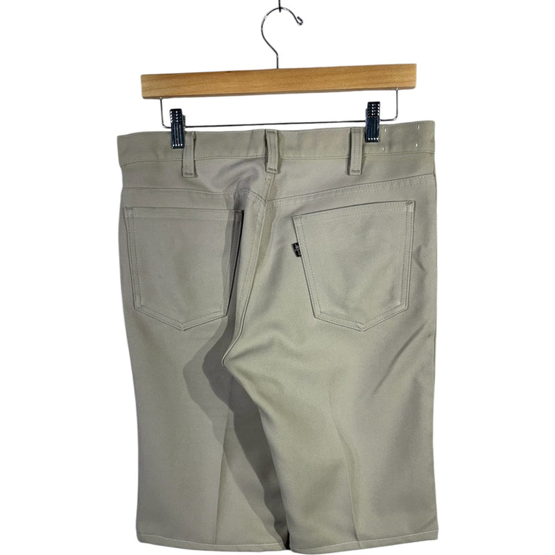 Vintage Levi's Chino Shorts 33